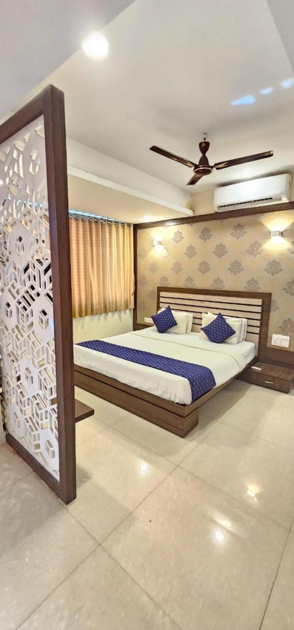 Stayguru Hotel Atithi Bhuj Exterior foto
